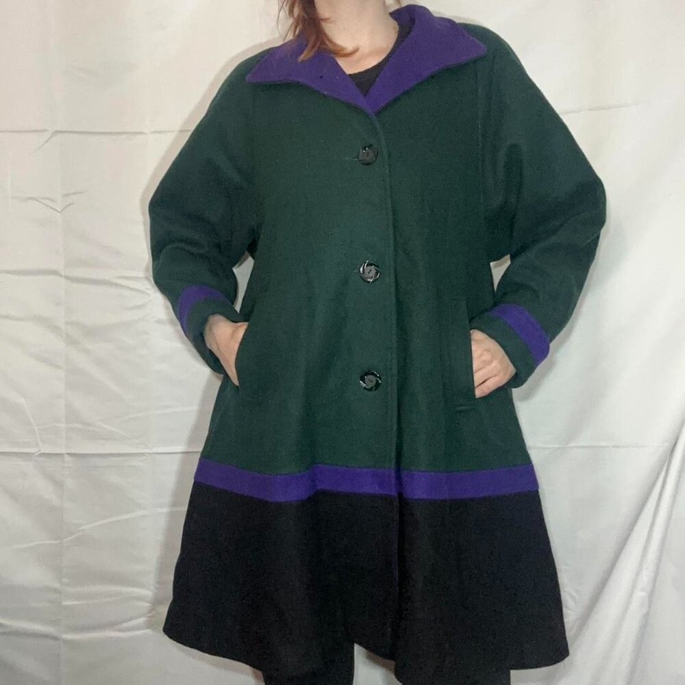 Vintage Projections Ltd long wooly peacoat size L-XL